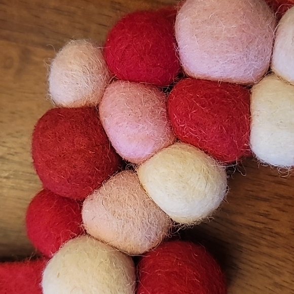 Felt Valentines Heart - Picture 3 of 4